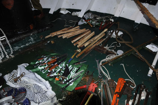 Mavi_Marmara weapons.jpg