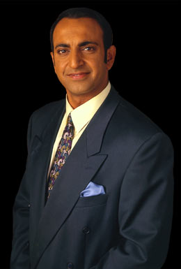 Riz Khan.jpg