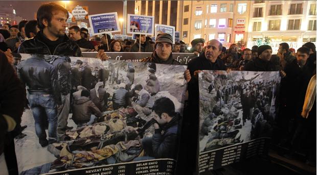 kurds protesting civilian deaths.JPG