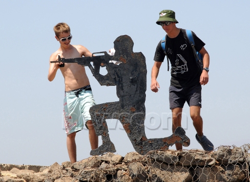 upi bental metal cut out.jpg