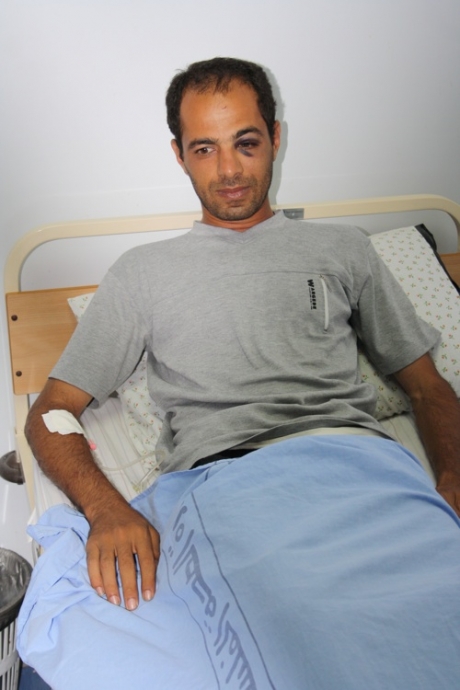 palestinian journalist beaten.jpg